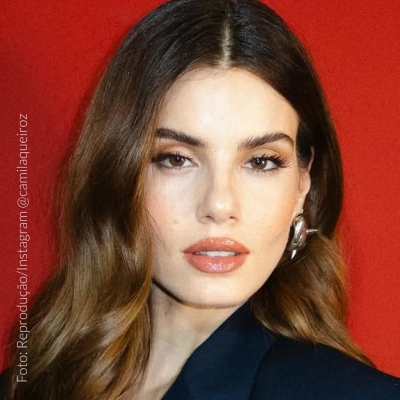 Camila Queiroz