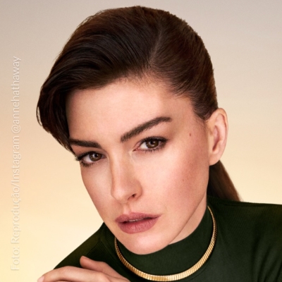 Anne Hathaway
